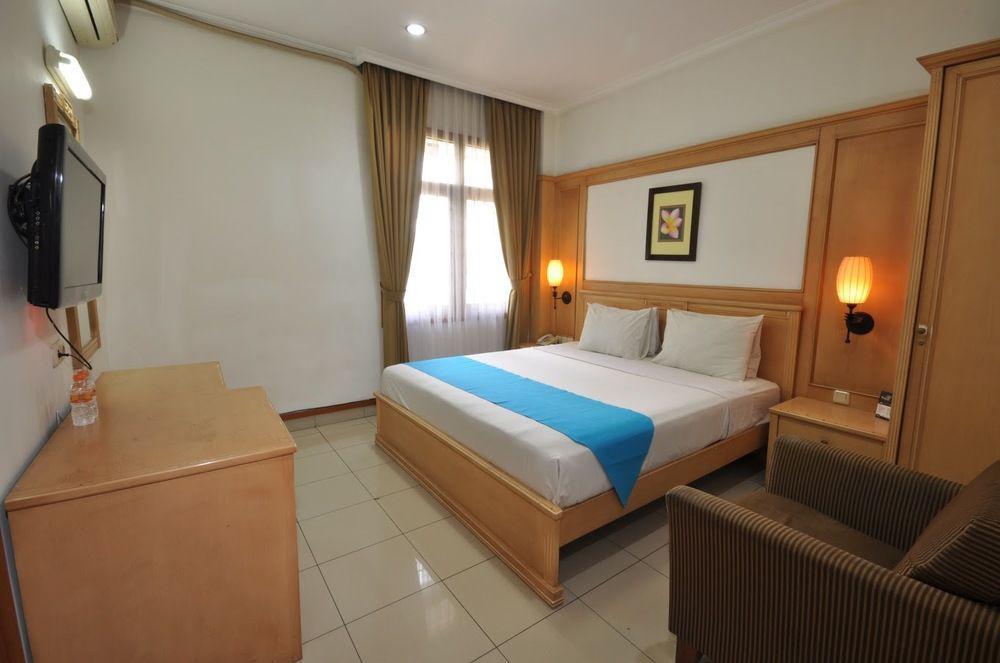 Caryota Hotel