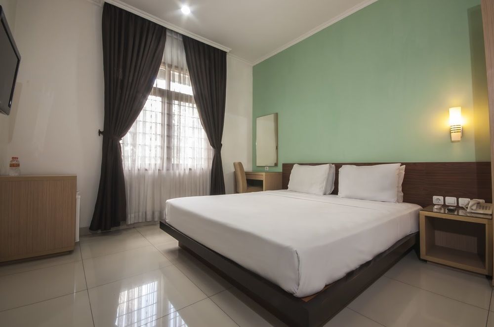 Hotel Caryota 3*